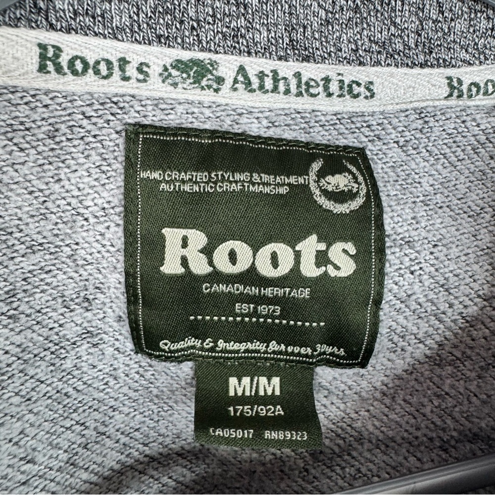 Roots athletics sweater pull over crew neck Charcoal Sweatshirt Cream Logo - Picture 6 of 9